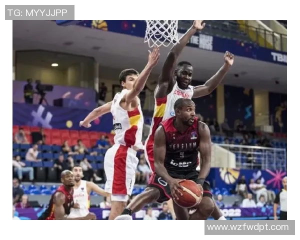 深圳篮球队以76分领跑欧锦赛积分榜展现强劲实力